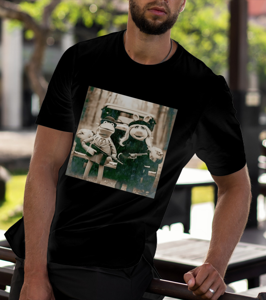 The Muppets Kermit The Frog Miss Piggy Gangster T-Shirt