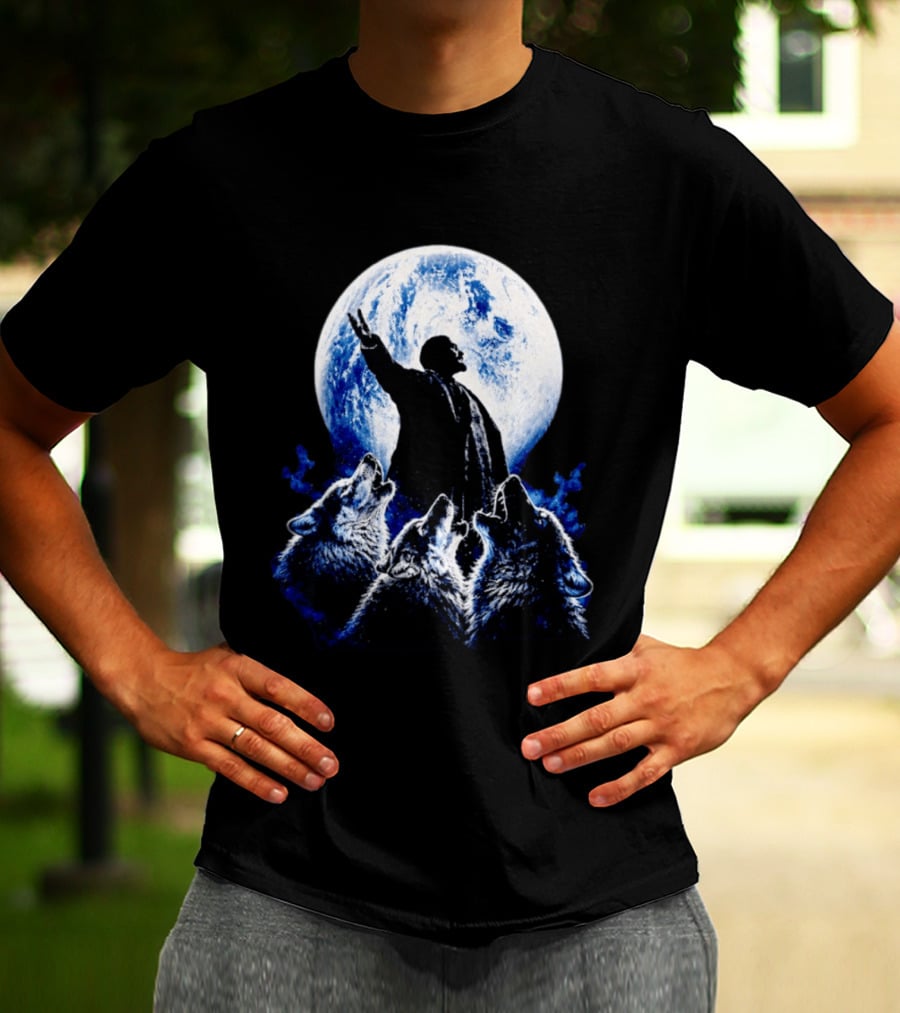 Vladimir Lenin Moon Wolves Howling Speaker T-Shirt