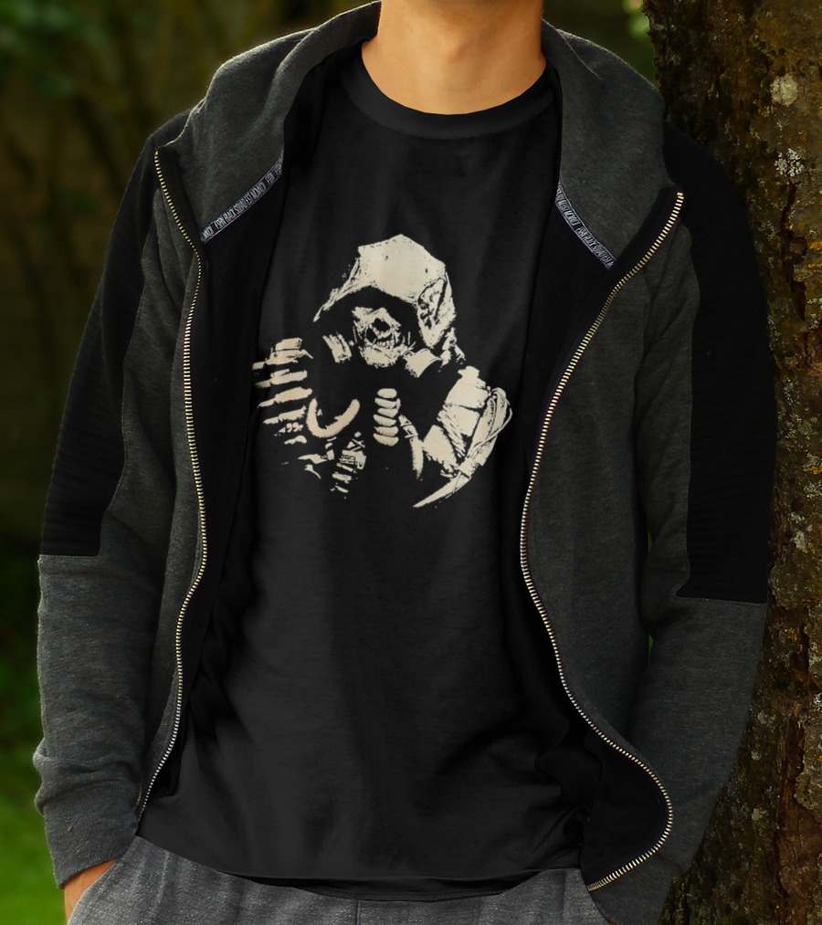 Arkham Scarecrow Gas Mask Hooded T-Shirt
