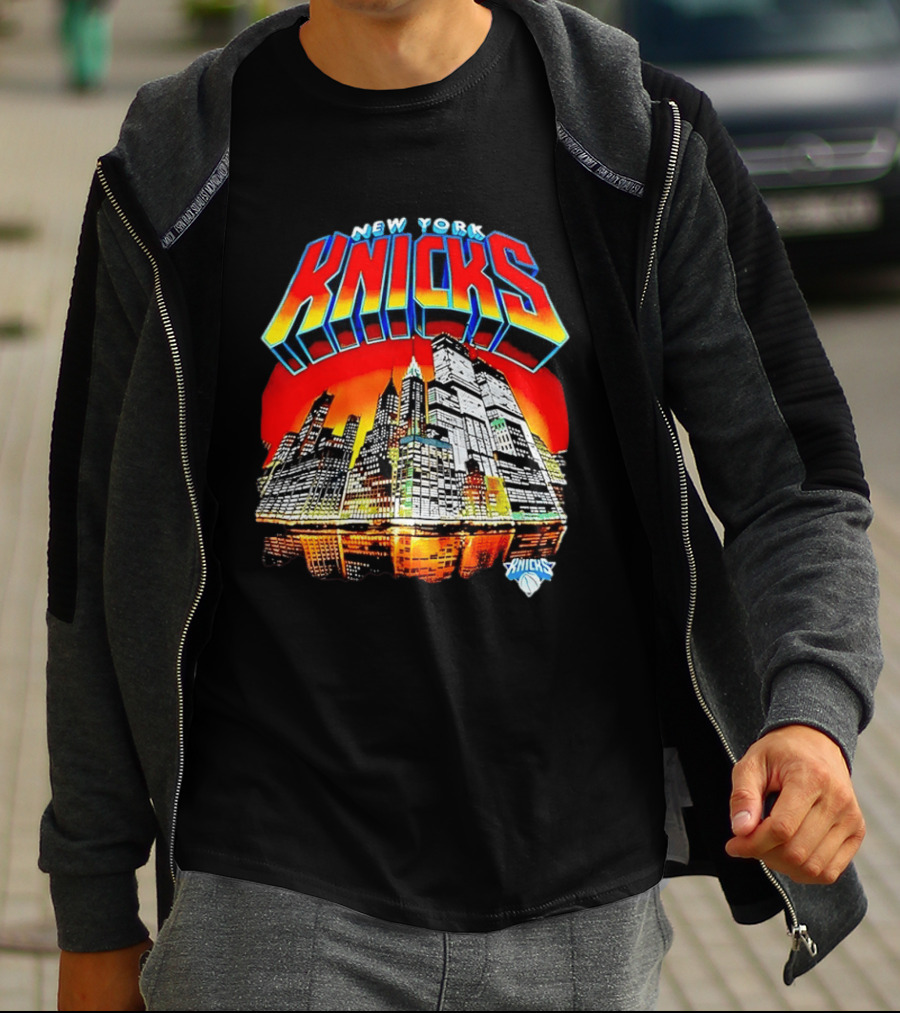 New York Knicks Vibrant City Skyline Sunset Basketball T-Shirt