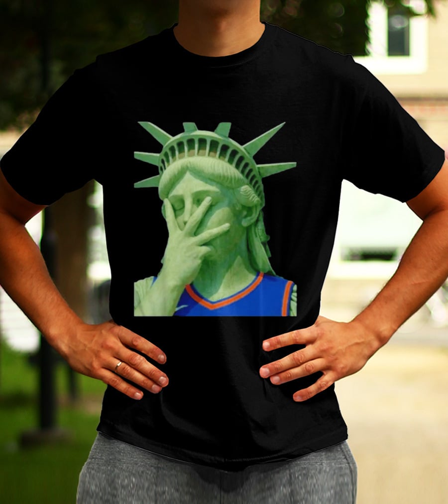 Liberty And Brunson For All Jalen Brunson 3 Points Pose Statue Of Liberty Knicks Jersey T-Shirt