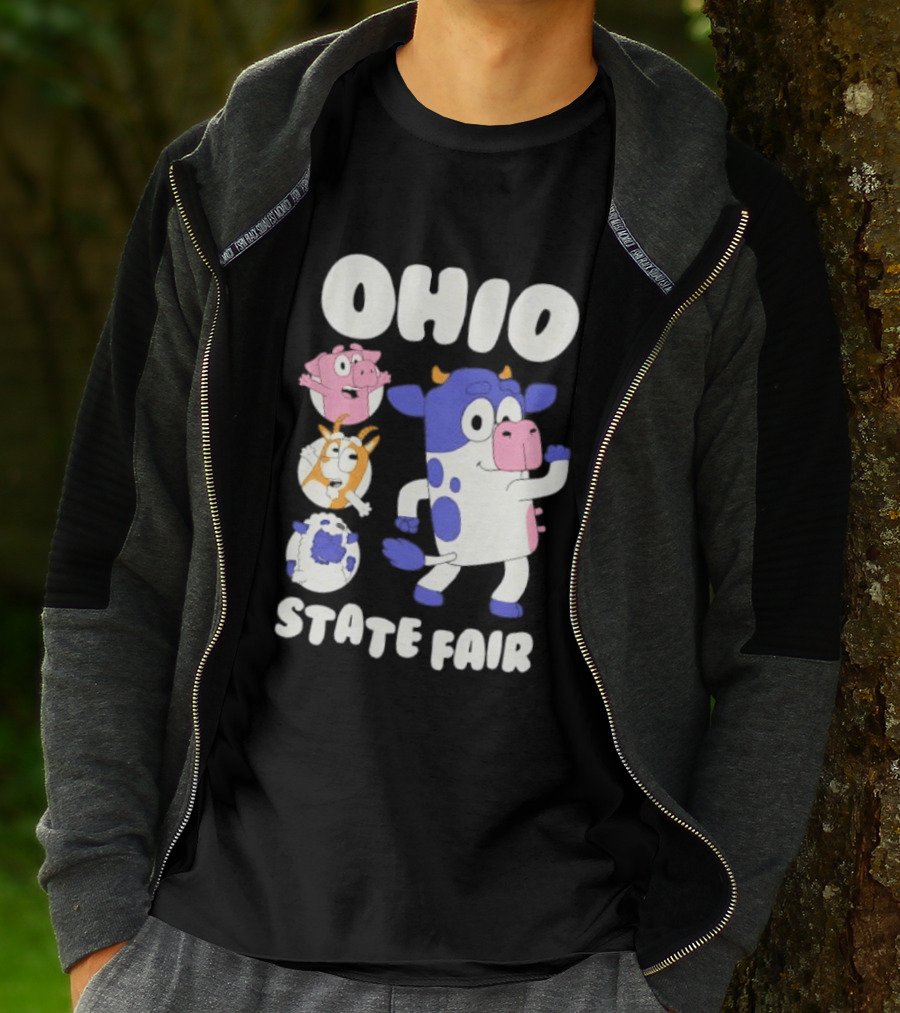 Blue Spotted Cow Pink Pig White Orange Goat Blue Sheep Farm T-Shirt