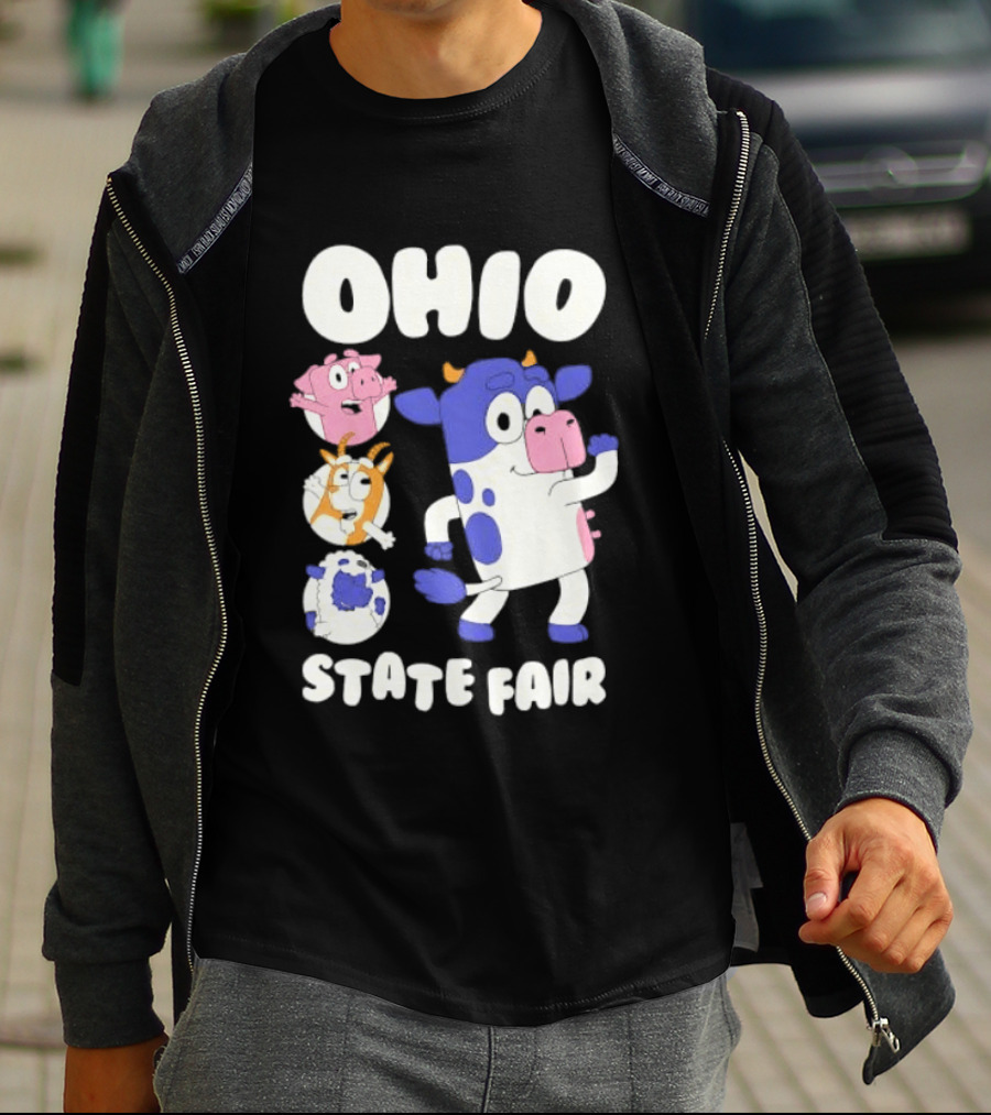 Blue Spotted Cow Pink Pig White Orange Goat Blue Sheep Farm T-Shirt