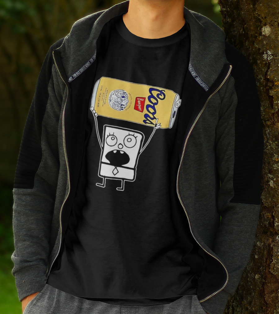 Coors Banquet Blocky Comic 355mL 5 Alc Vol Golden Colorado ESTD 1873 Refreshing T-Shirt