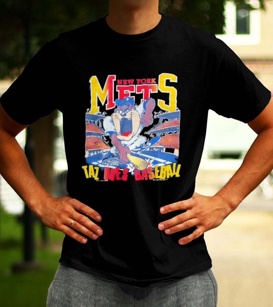 New York Mets Taz Does Baseball Stadium Scene T-Shirt