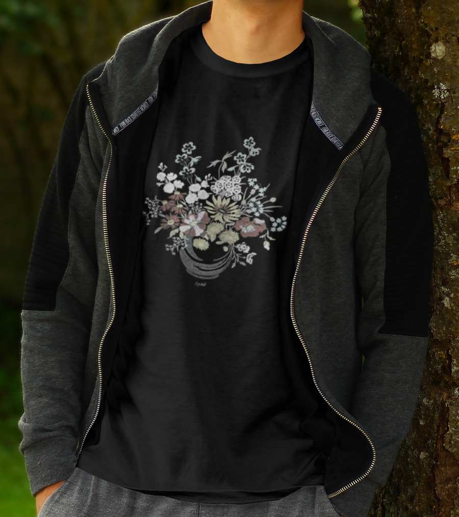 Bouquet Flowers Pastel Floral Arrangement Botanical Garden T-Shirt
