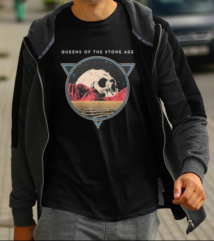 Queens Of The Stone Age Floating Skull Over Desert Scene T-Shirt