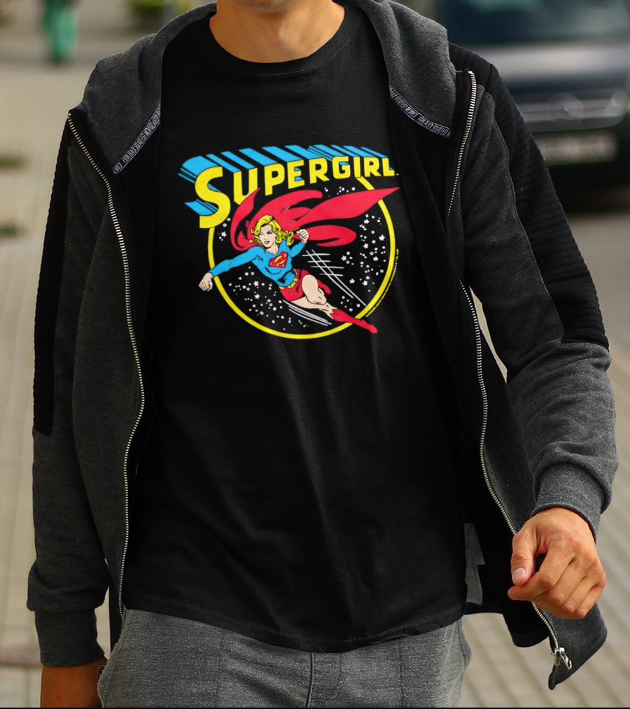 Supergirl DC Comics Flying Hero Iconic Red Cape Blue Suit Yellow T-Shirt