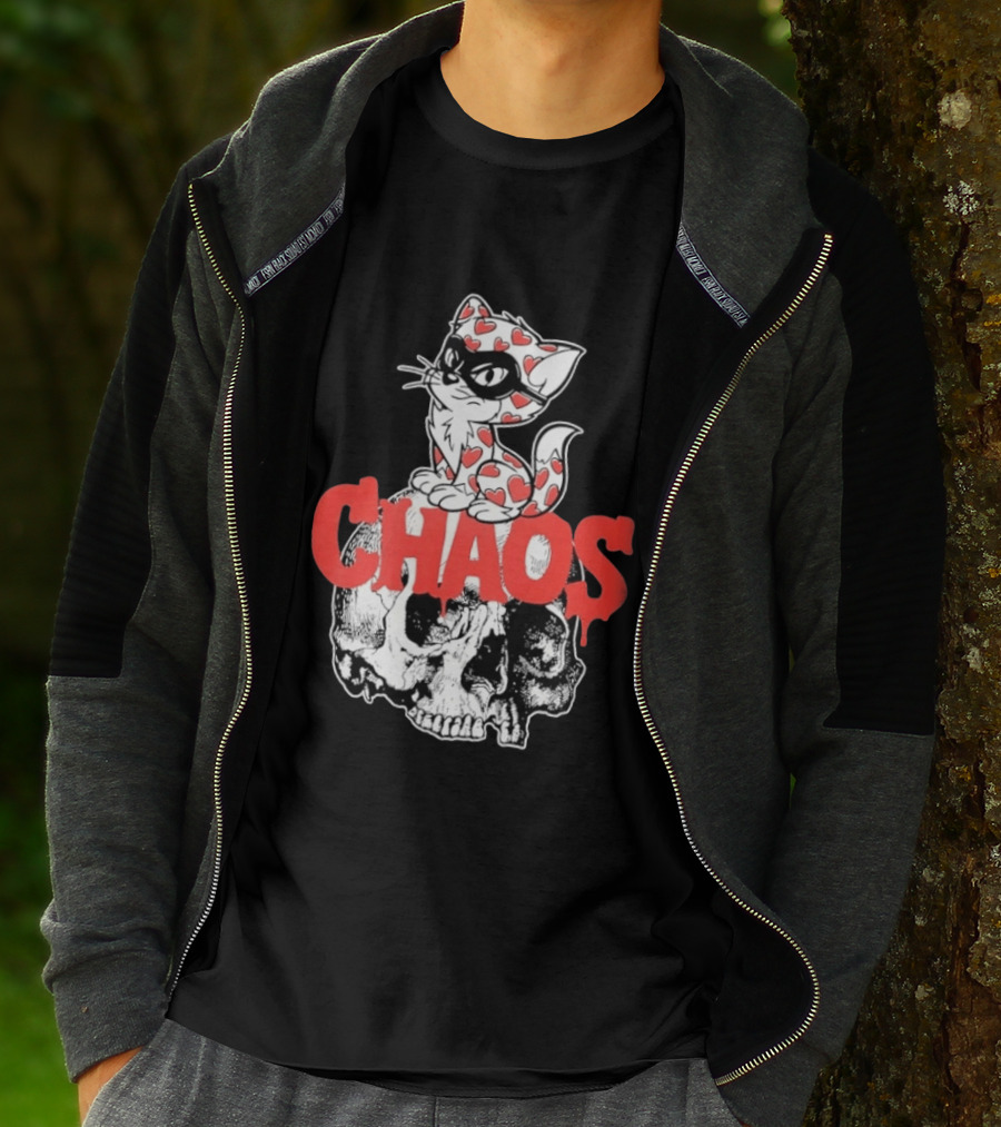 Chaos Cat Heart Pattern Masked Skull T-Shirt