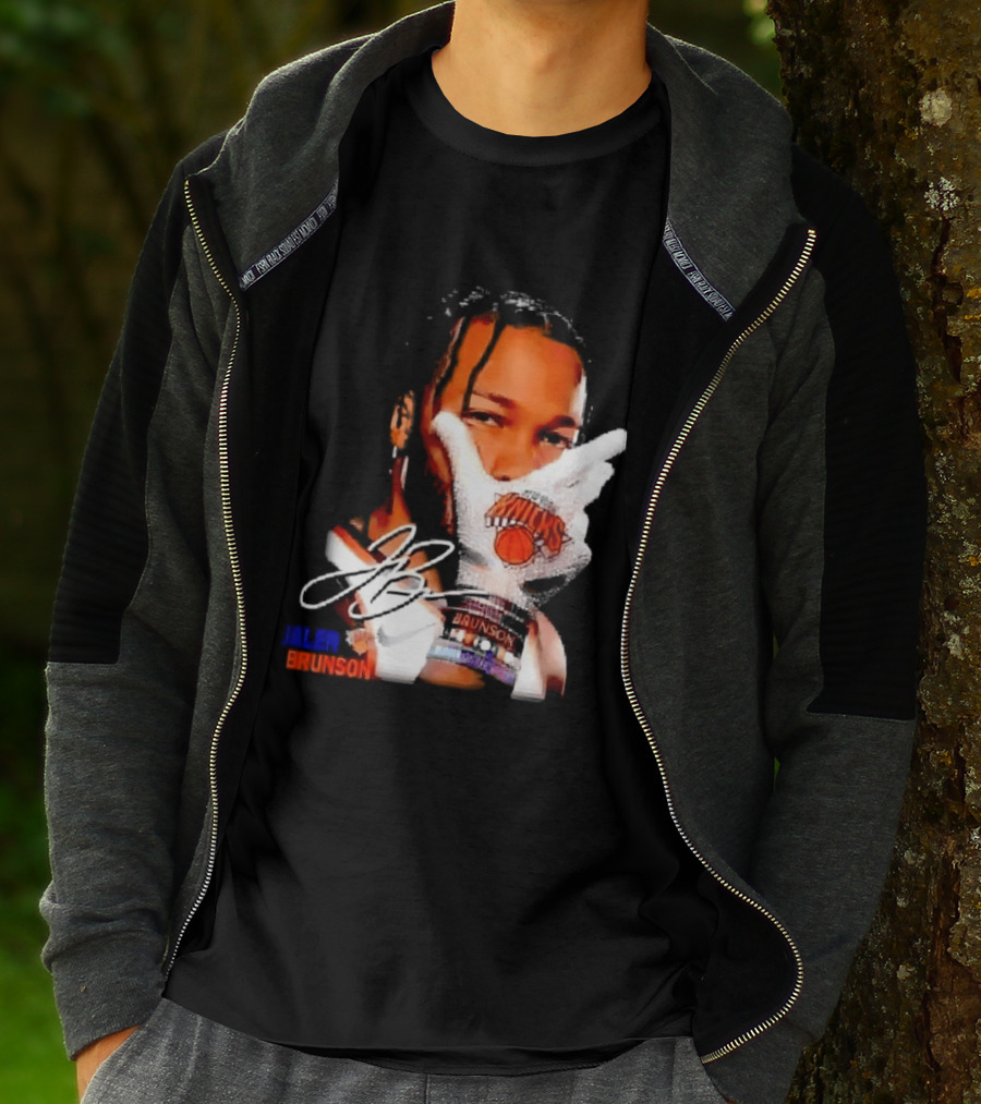 Jalen Brunson Knicks Gesture With Glove And JB Signature T-Shirt