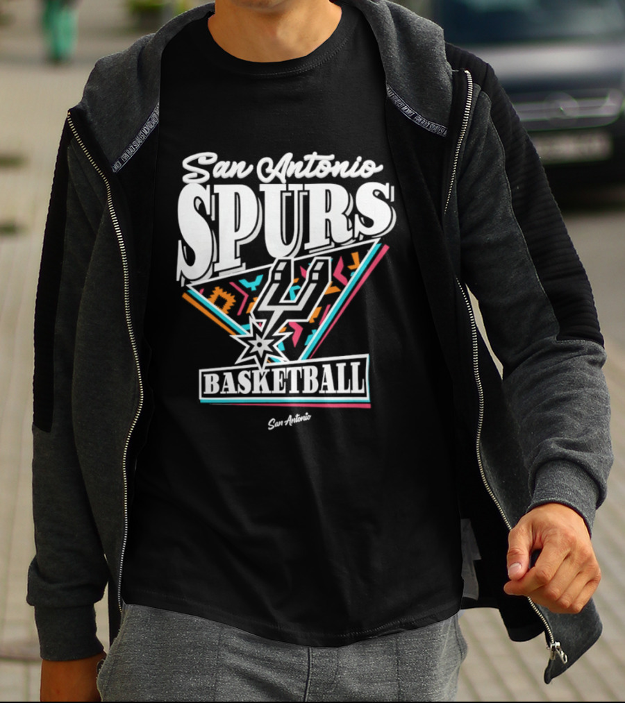 San Antonio Spurs 90s Basketball T-Shirt