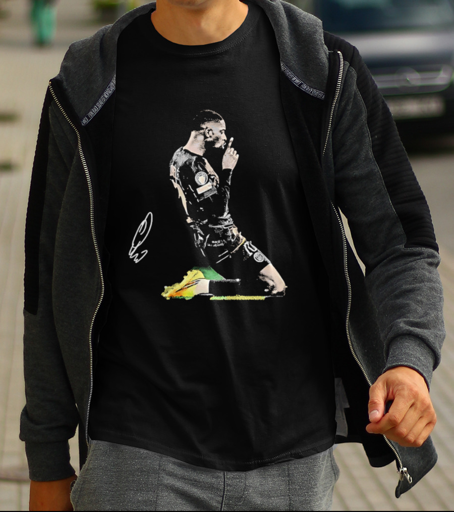 Paris Saint Germain Ousmane Dembele Celebration On One Knee T-Shirt