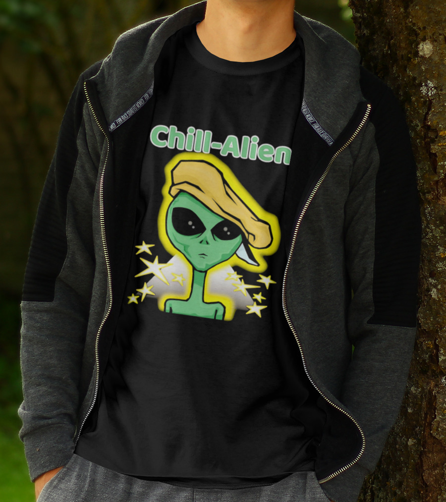 Chill Alien Beret Hat Stars Glow T-Shirt