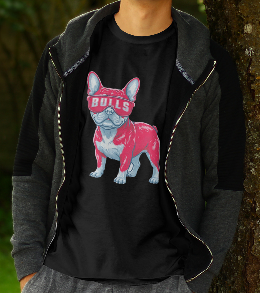Chicago Bulls French Bulldog Wearing Bulls Glasses T-Shirt