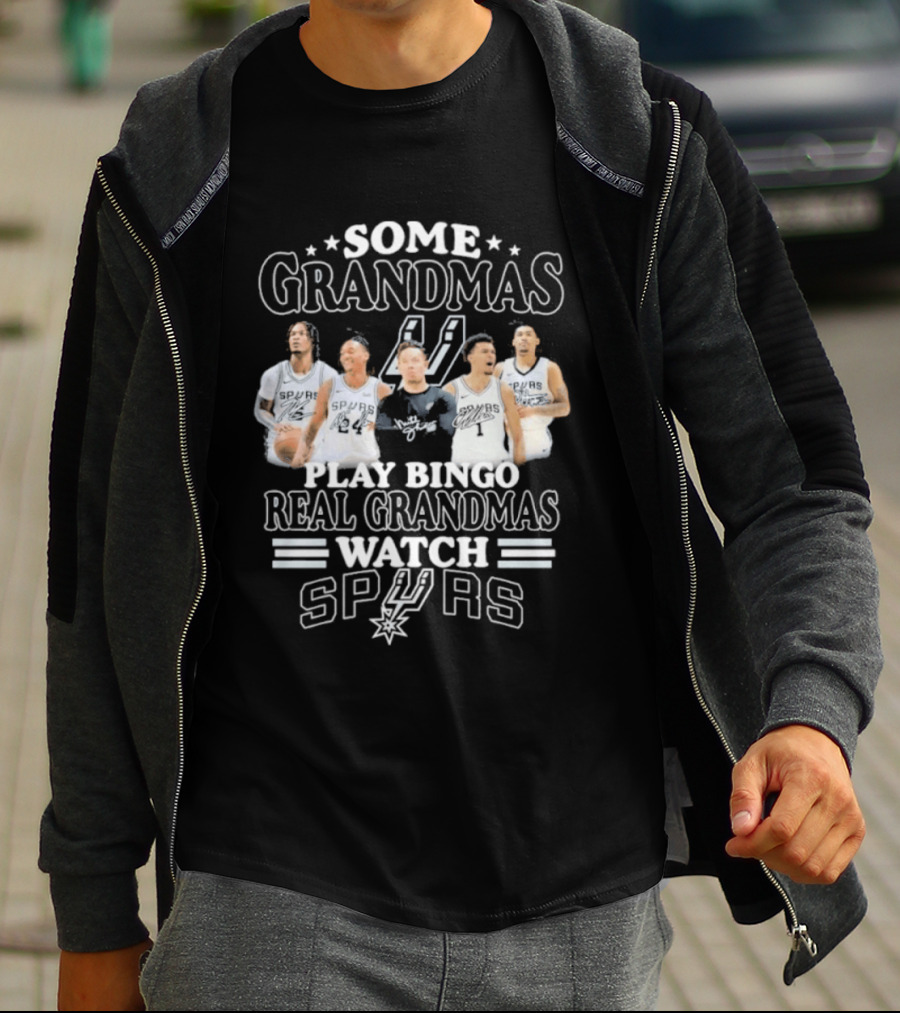 Some Grandmas Play Bingo Real Grandmas Spurs T-Shirt