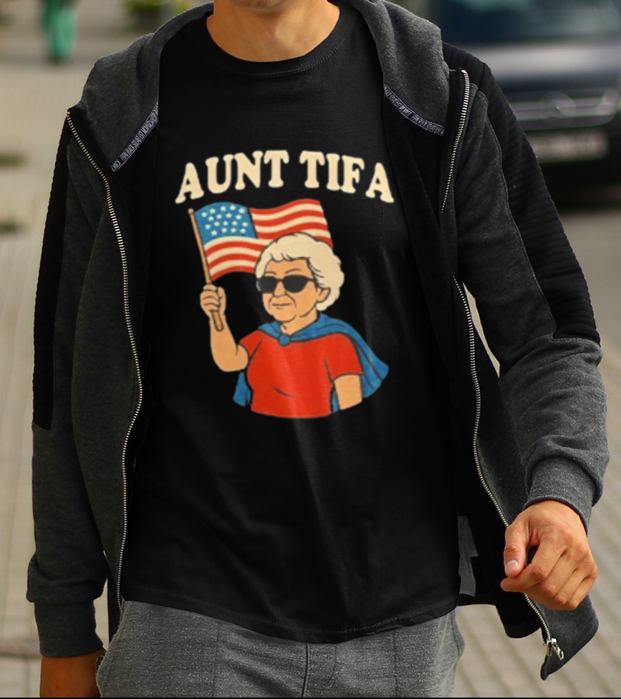 Aunt Tifa USA Flag And Cool Grandma In Sunglasses T-Shirt
