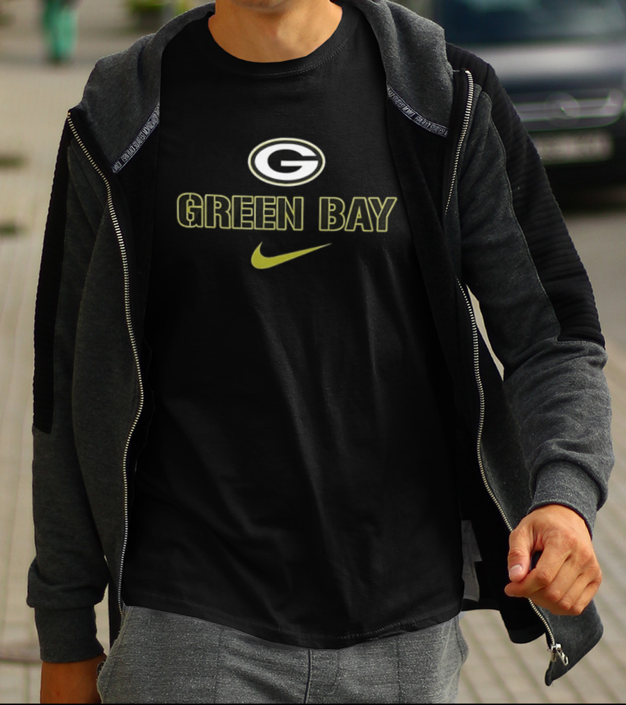 Green Bay Packers In My Veins Jesus In My Heart Diamond Tears Nike Packers Fan T-Shirt