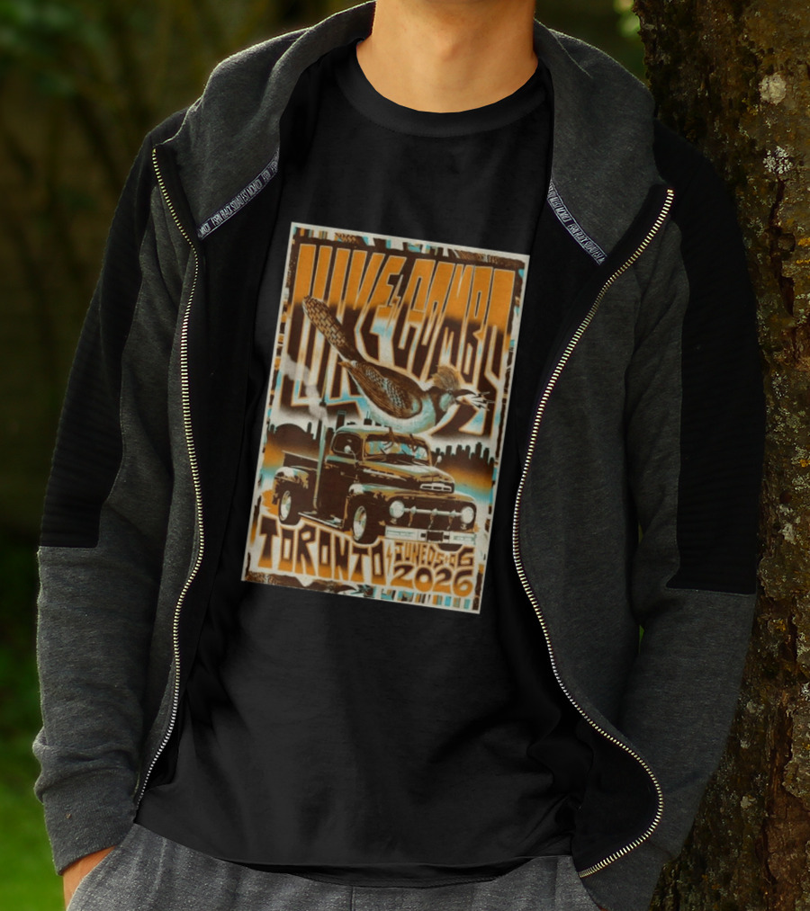 Luke Combs 2026 Tour Toronto June 5 6 Truck And Bird Skyline T-Shirt