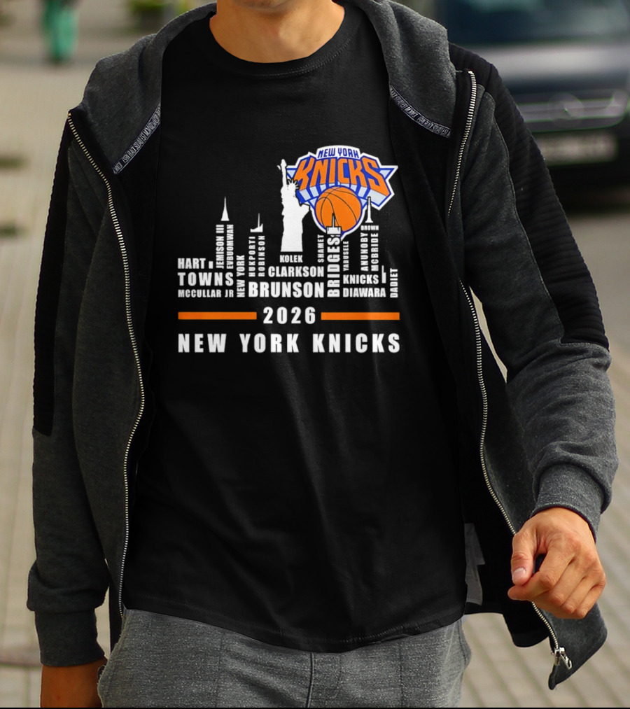 New York Knicks 2026 Team Roster Skyline Statue Of Liberty T-Shirt