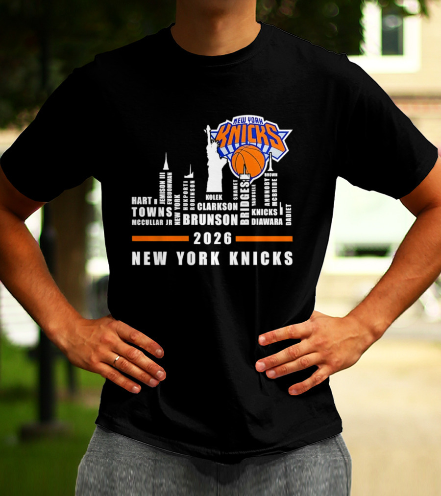 New York Knicks 2026 Team Roster Skyline Statue Of Liberty T-Shirt