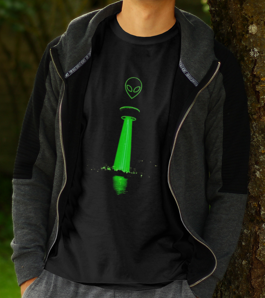 Victor Wamby Alien Spaceship Calgary Tower Abduction UFO Green Glow T-Shirt