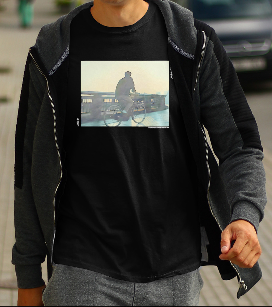 Suzuka Chinzei Perfect Days Movie Bicycle Scene T-Shirt