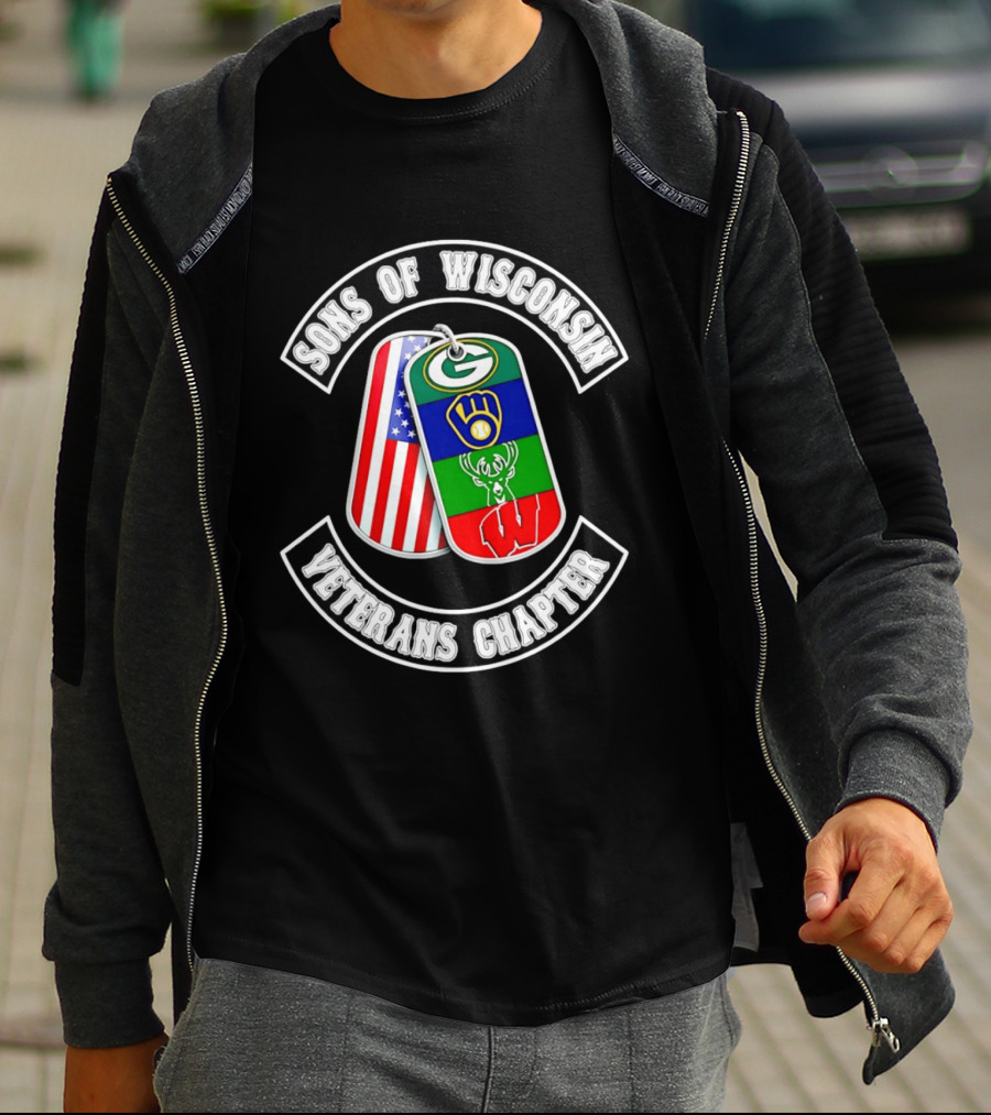 Sons Of Wisconsin Veterans Chapter Green Bay Packers Milwaukee Brewers Milwaukee Bucks Badgers American Flag Dog Tags T-Shirt