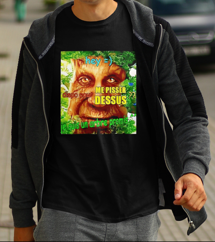 Hey =) Dispo Pour ME PISSER DESSUS ?? Je Suis Un Arbre Promis ^^ T-Shirt