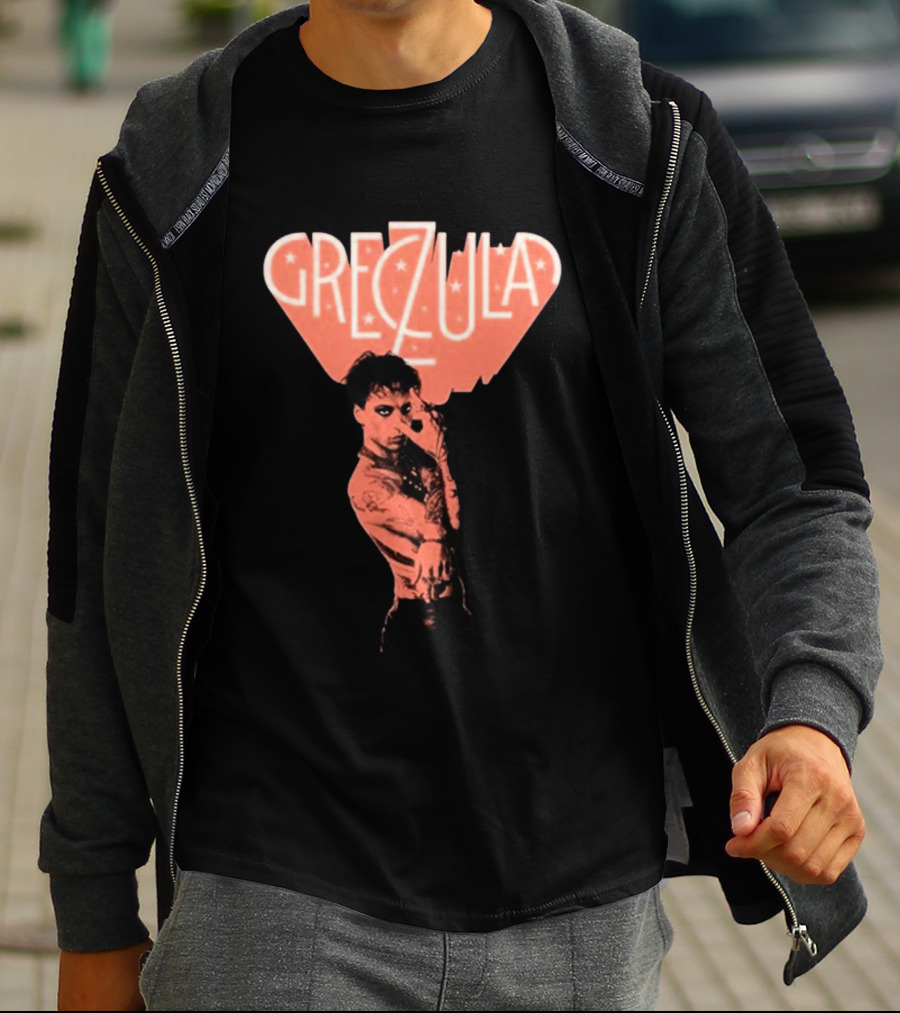 Greczula Tour Tattooed Performer With Edgy T-Shirt