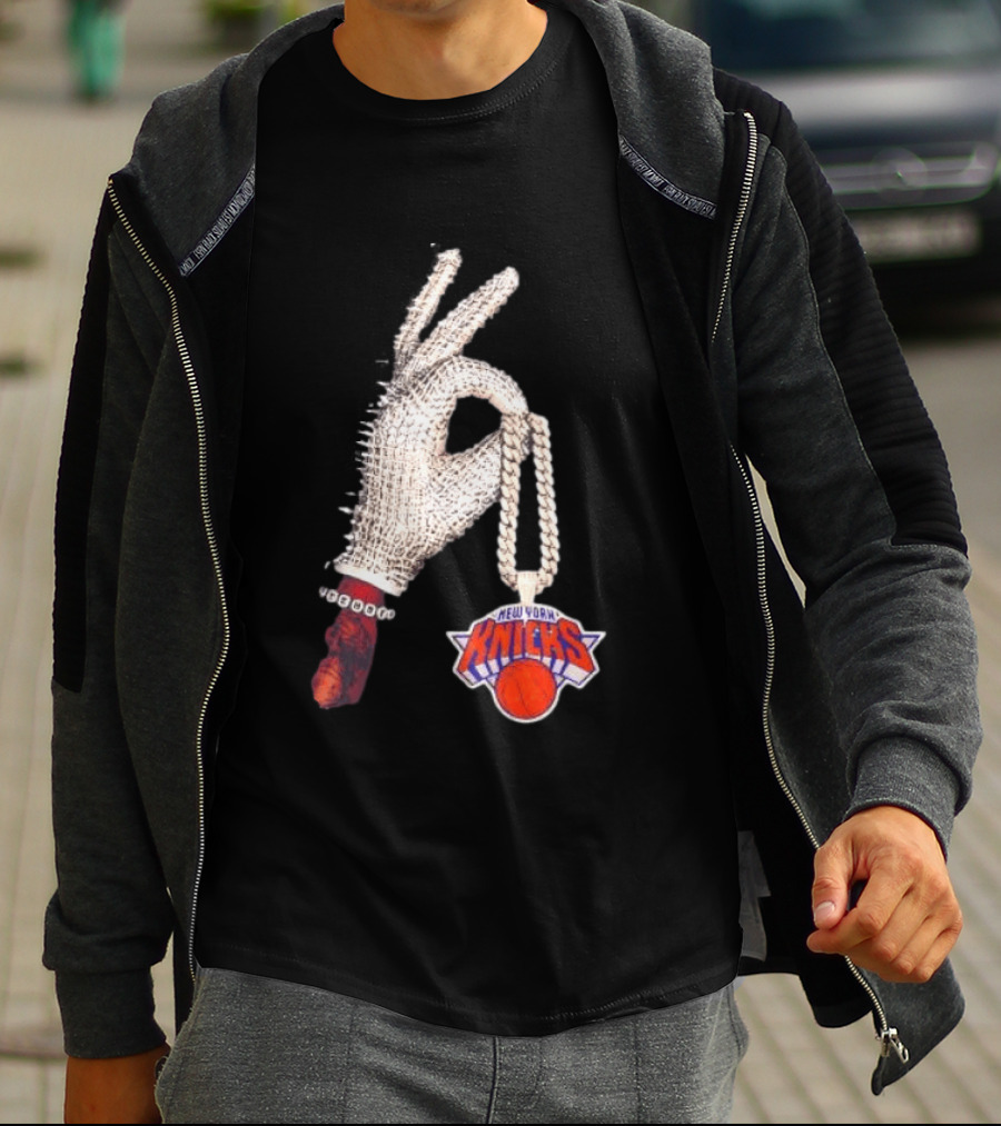 Jalen Brunson New York Knicks Diamond Chain Glove Drake Iceman NBA Basketball T-Shirt