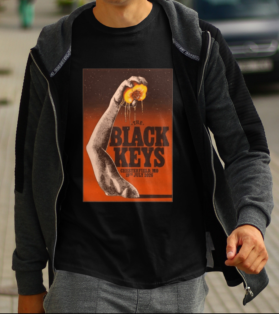 The Black Keys Chesterfield MO 19th July 2026 Hand Peach T-Shirt
