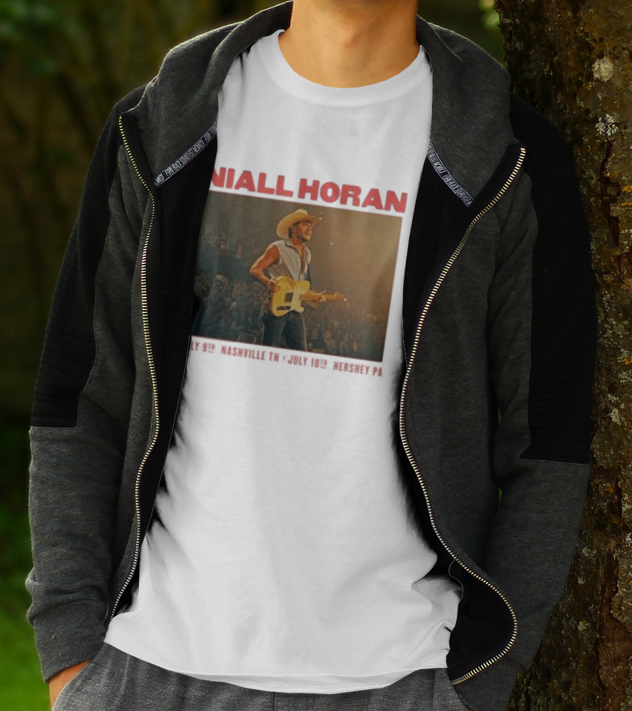 Niall Horan Live Performance Cowboy Hat Guitar Dallas Texas Event T-Shirt