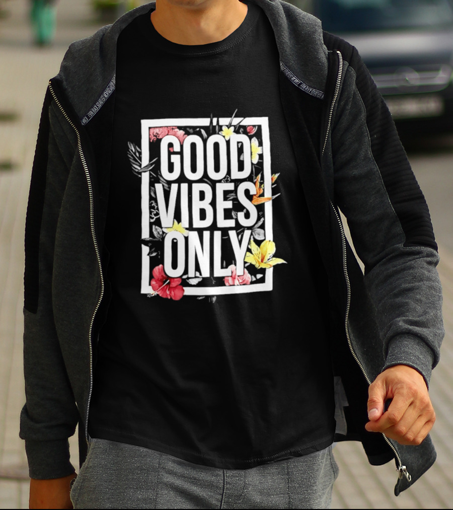 Alana Thompson Good Vibes Only Floral T-Shirt