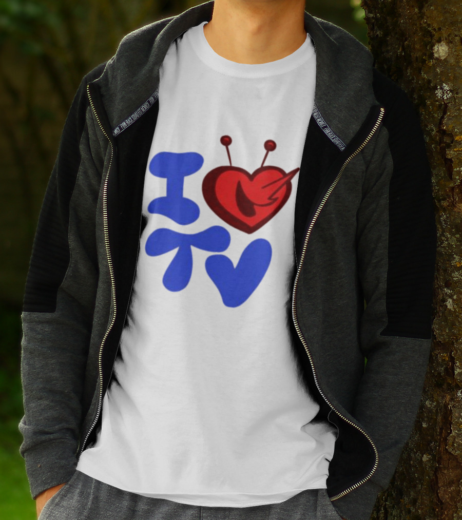 I Love TV Blue Red Heart Antenna T-Shirt