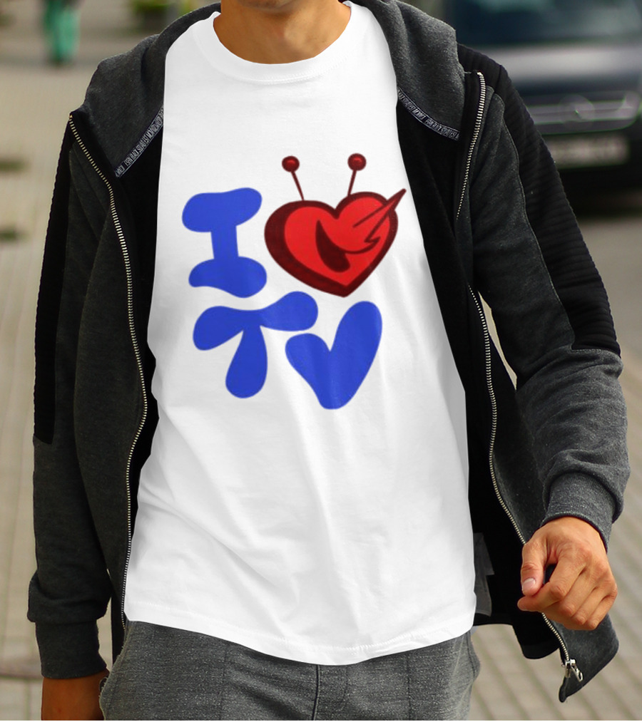 I Love TV Blue Red Heart Antenna T-Shirt