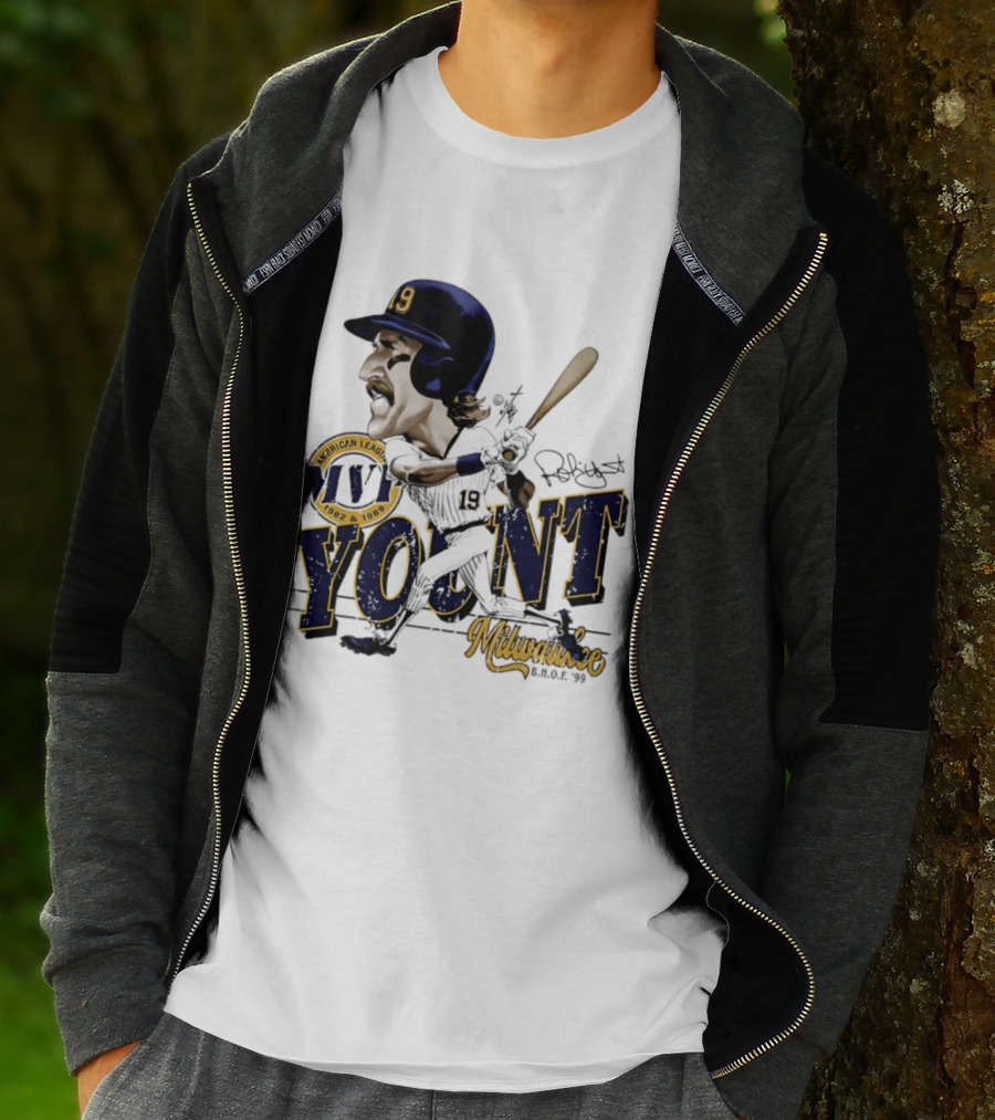 Robin Yount Milwaukee MVP American League 1982 1989 Milwaukee B.O.C. '90 T-Shirt