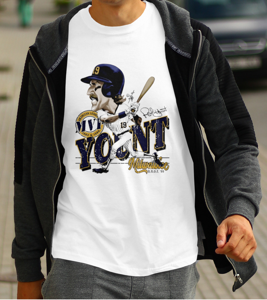 Robin Yount Milwaukee MVP American League 1982 1989 Milwaukee B.O.C. '90 T-Shirt
