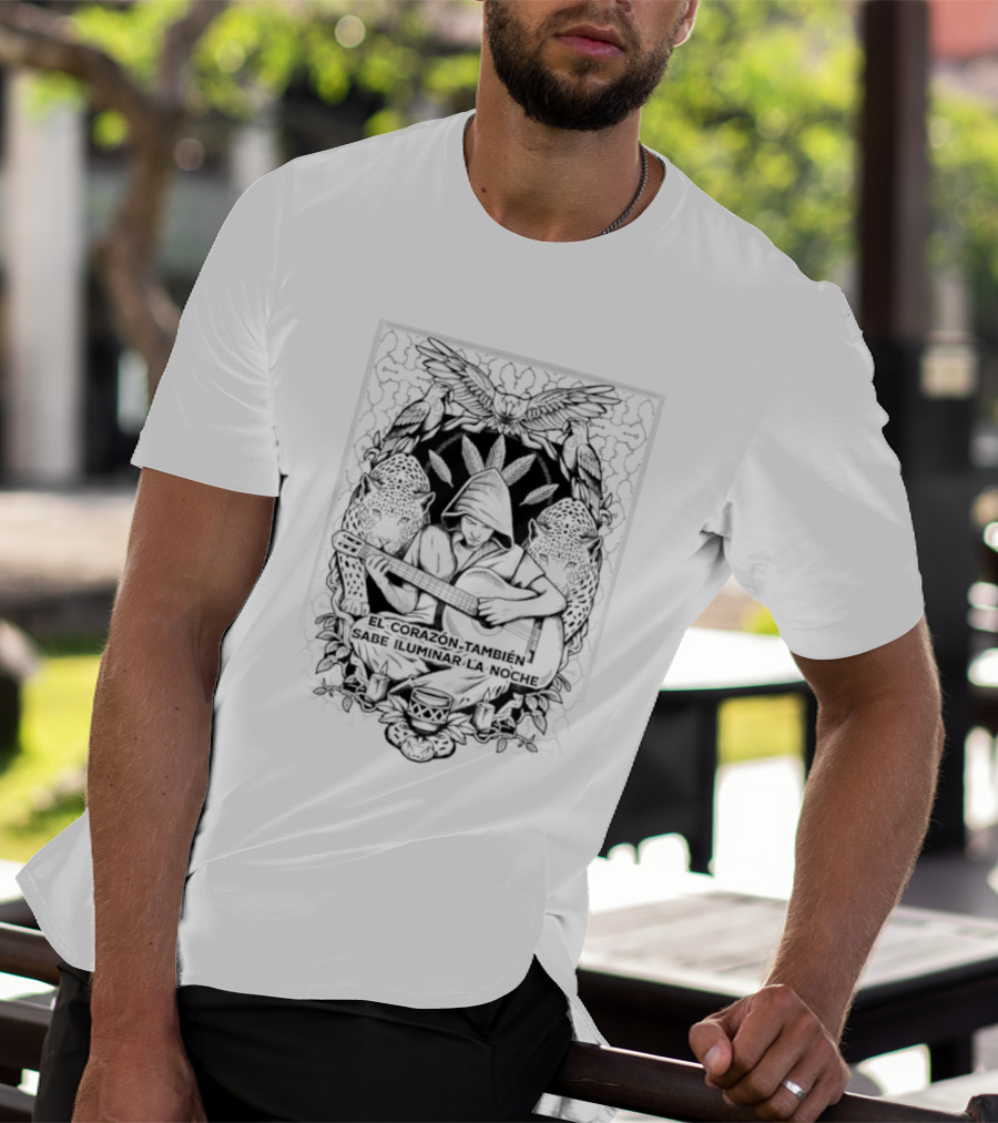 El Corazón También Sabe Iluminar La Noche Intricate Gothic Embrace T-Shirt