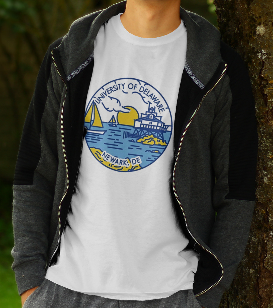 University Of Delaware Newark DE Scenic Coastal Sunset T-Shirt