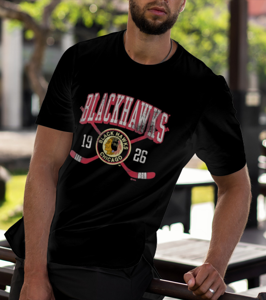 Chicago Blackhawks 1926 Vintage Hockey Team Logo Classic Fans T-Shirt