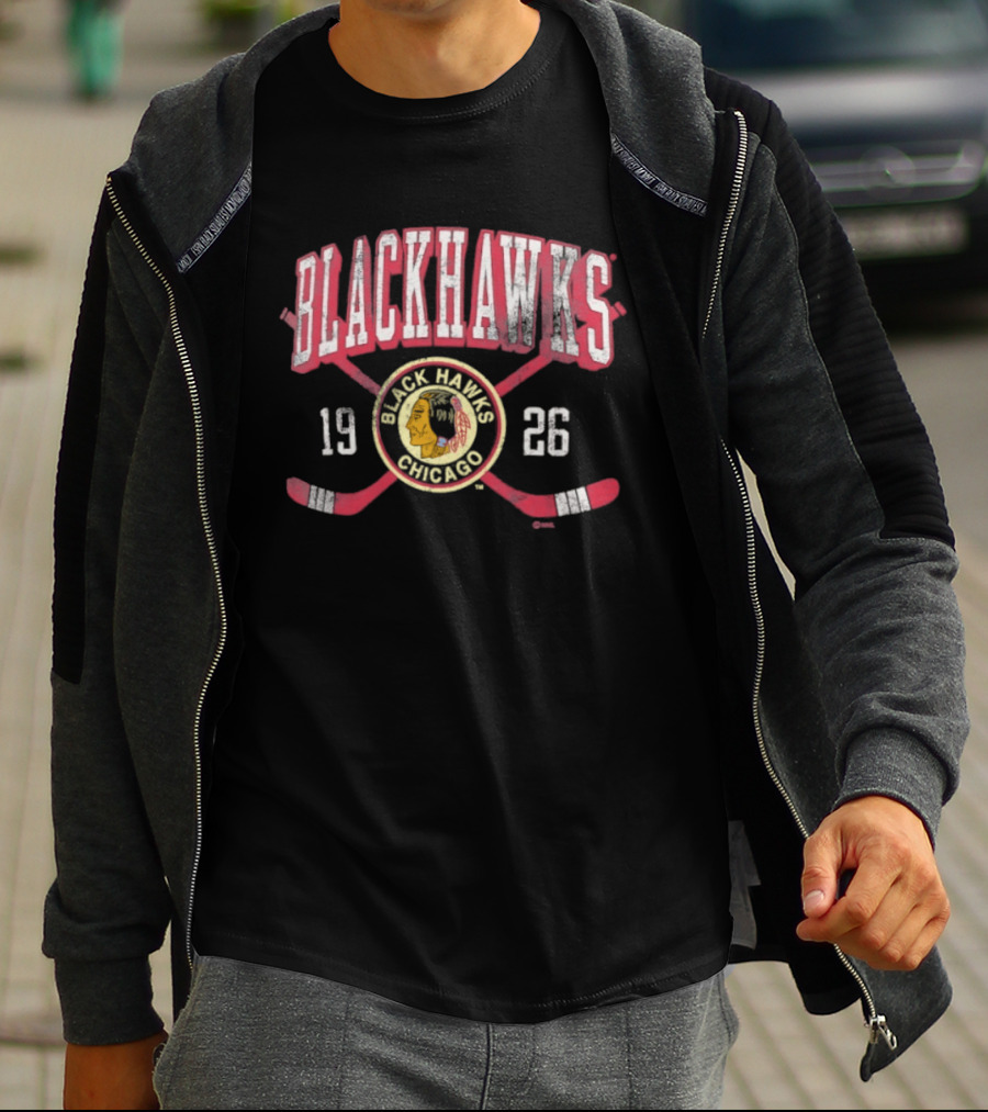 Chicago Blackhawks 1926 Vintage Hockey Team Logo Classic Fans T-Shirt
