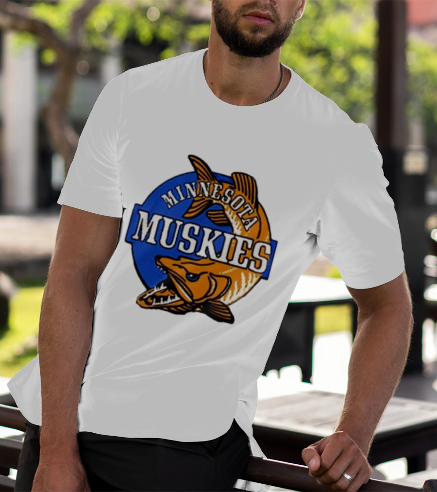 Minnesota Muskies Fishing Muskie T-Shirt