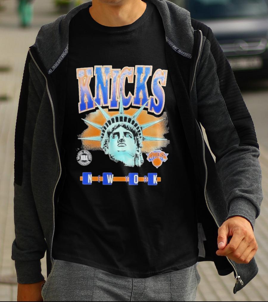 Knicks NBA N W O K Statue Liberty T-Shirt