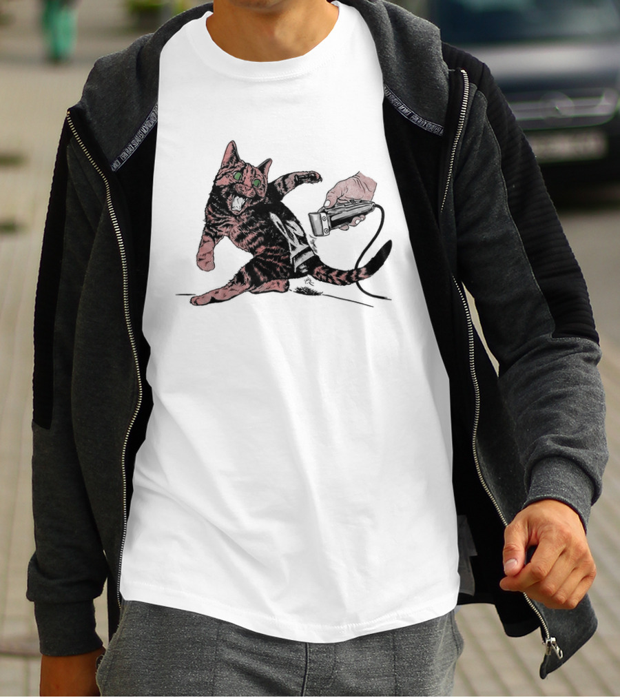 Shaving Cat Crazy Tabby Pet Grooming Clipper Reaction T-Shirt