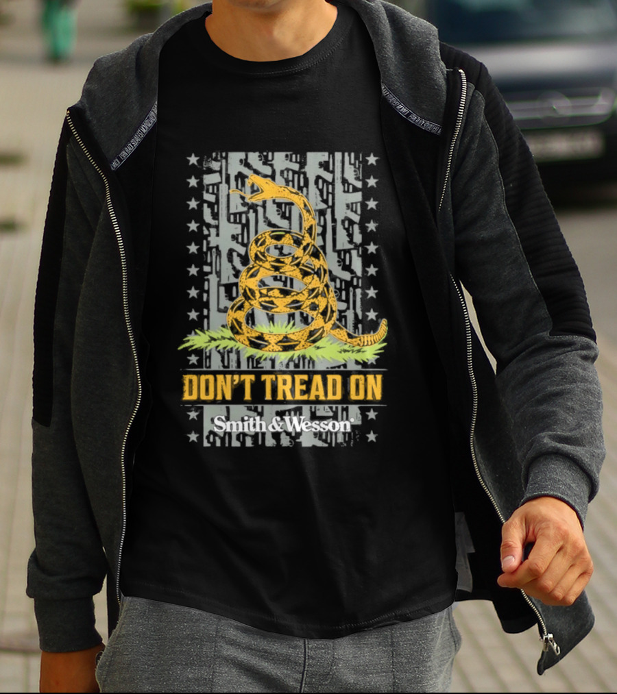 Don't Tread On Me Smith And Wesson Gadsden Flag Coiled Snake T-Shirt