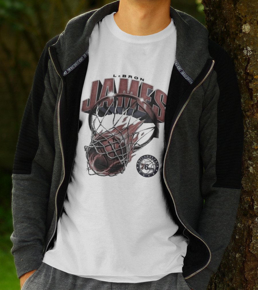LeBron James 76ers Basketball Iconic Slam Dunk 76ers T-Shirt