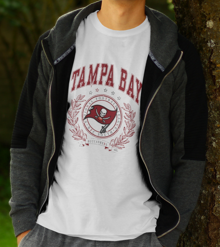 Tampa Bay Buccaneers National Football League NFC South Buccaneers T-Shirt