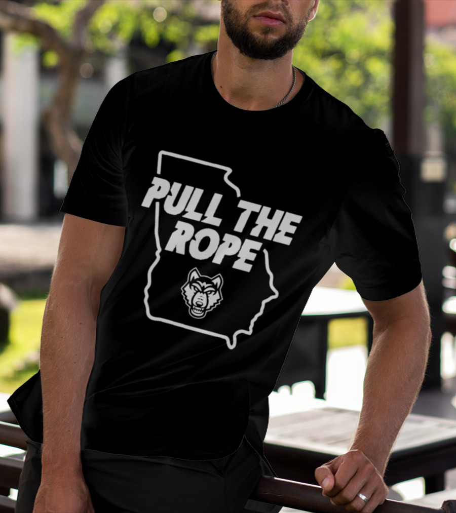 Pull The Rope Georgia Wolf Head Football T-Shirt
