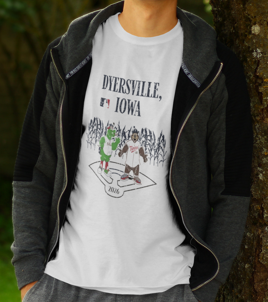 Dyersville Iowa 2026 MLB Philadelphia Phillies Vs Minnesota Twins Phillie Phanatic T.C. Bear Field Of Dreams T-Shirt
