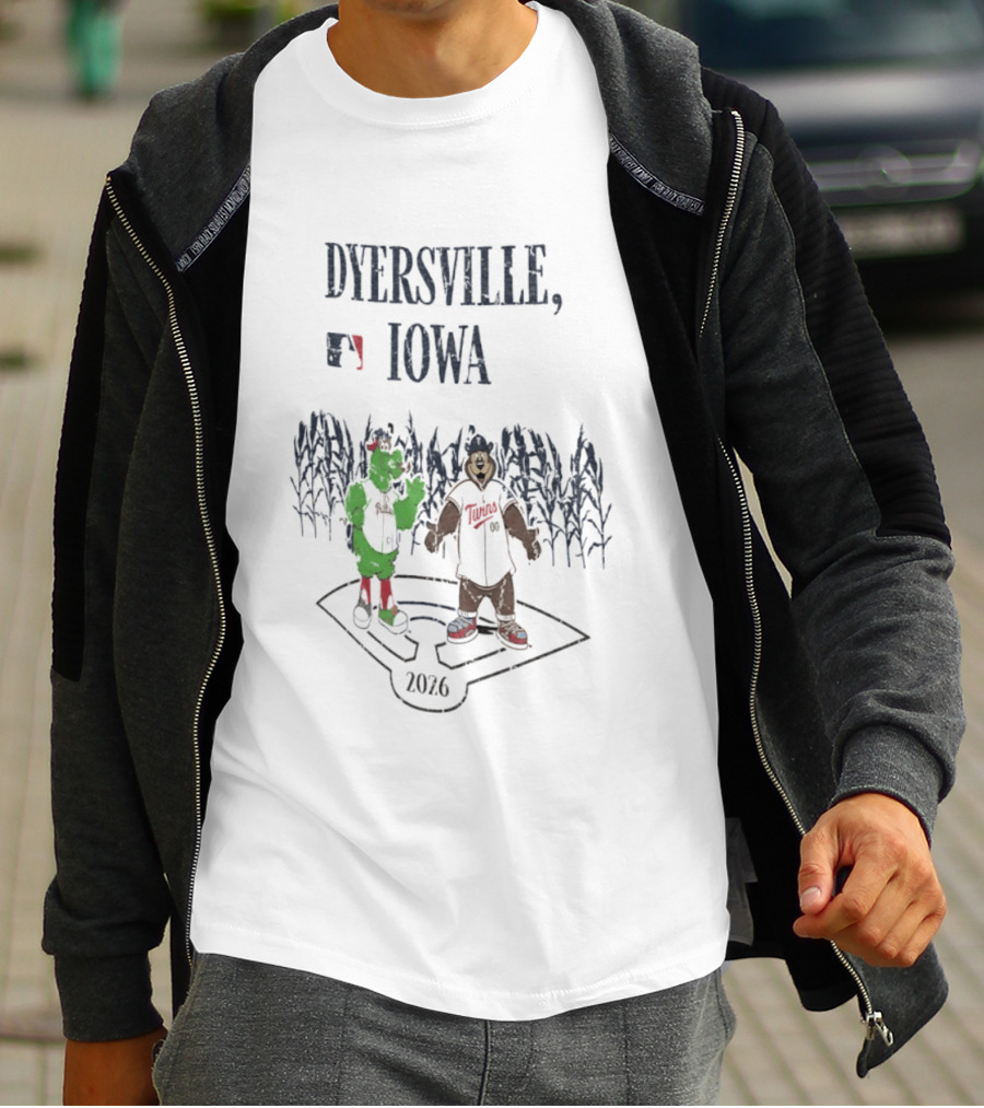 Dyersville Iowa 2026 MLB Philadelphia Phillies Vs Minnesota Twins Phillie Phanatic T.C. Bear Field Of Dreams T-Shirt